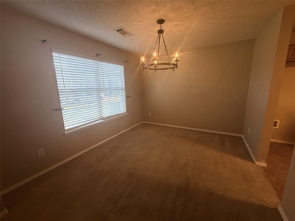 323 Valley Ridge Drive Red Oak, TX 75154 - Photo 3 of 18