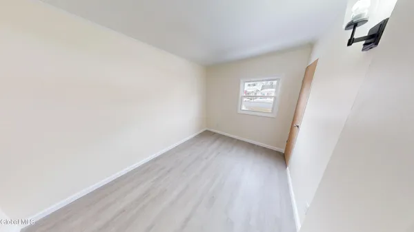 $2,550 | 13 Hawley Avenue, Colonie, NY 12205