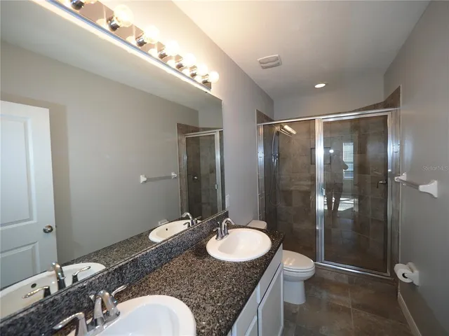 $2,300 | 2615 Midnight Pearl Drive, Sarasota, FL 34240