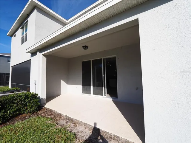 $2,300 | 2615 Midnight Pearl Drive, Sarasota, FL 34240