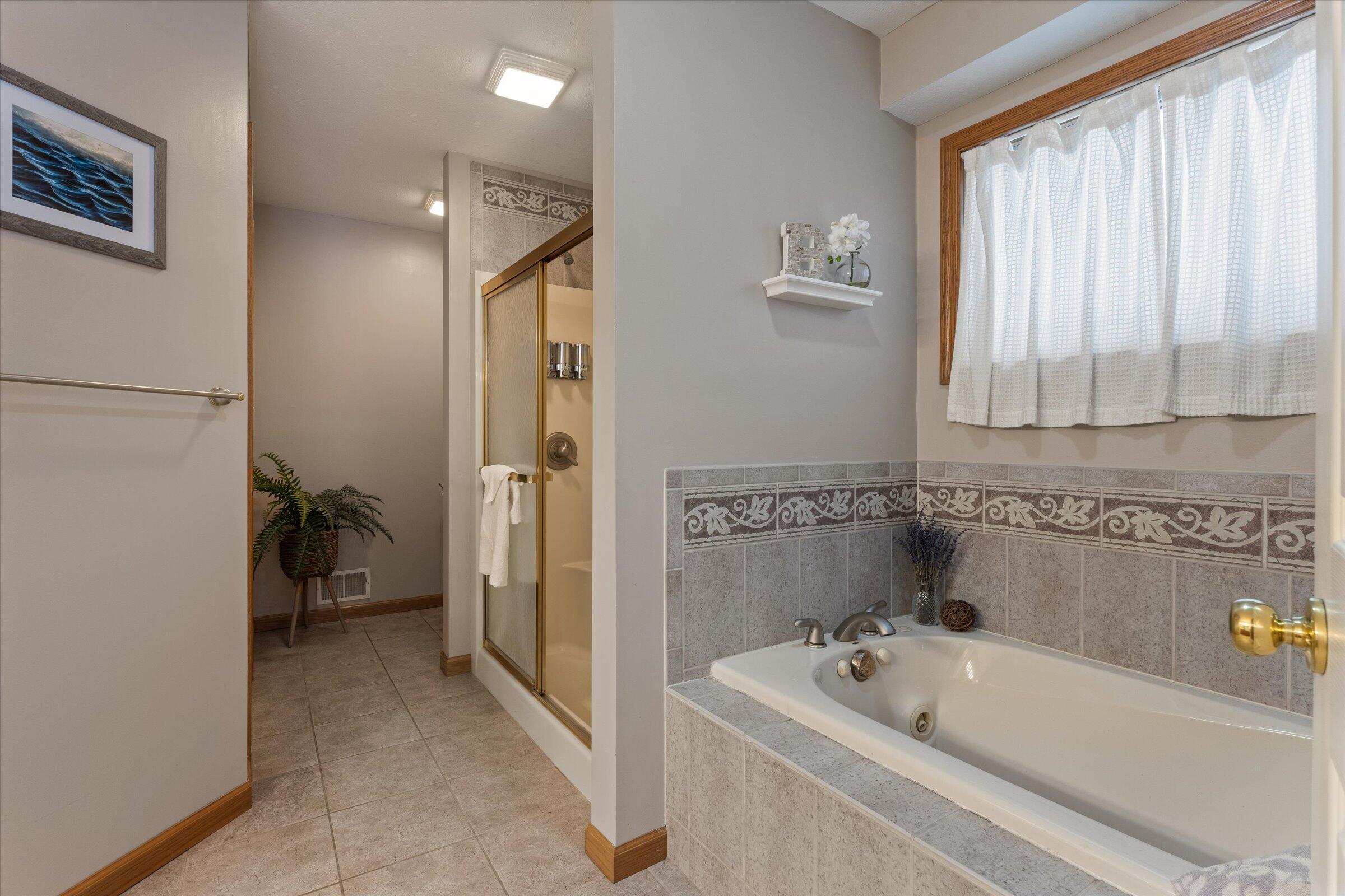 68640 Christiana Lake Road Edwardsburg, MI 49112 - Photo 17 of 38 20-DSC01487