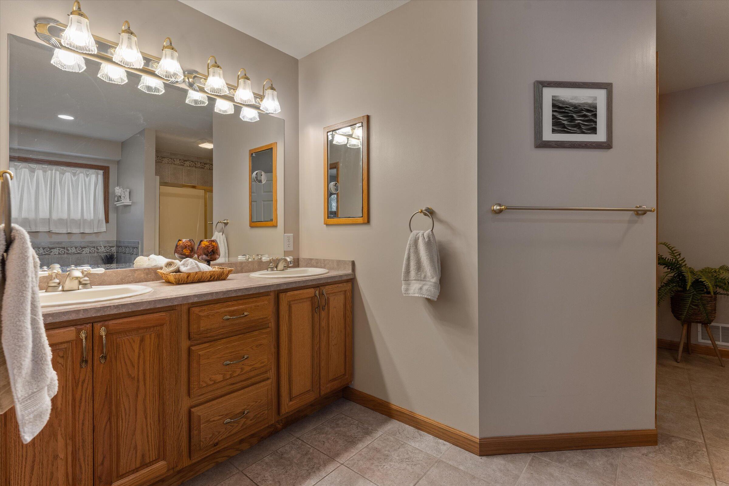 68640 Christiana Lake Road Edwardsburg, MI 49112 - Photo 18 of 38 21-DSC01492