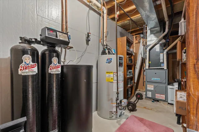 $440,000 | 68640 Christiana Lake Road, Edwardsburg, MI 49112