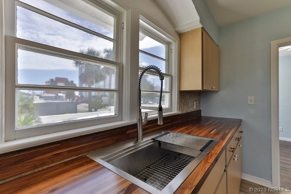 133 Milton Road Daytona Beach, FL 32118 - Photo 19 of 70