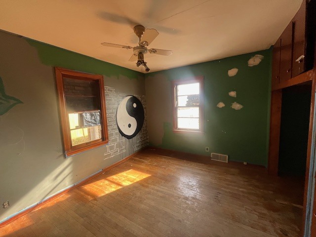 1919 Logan Street Murphysboro, IL 62966 - Photo 8 of 9