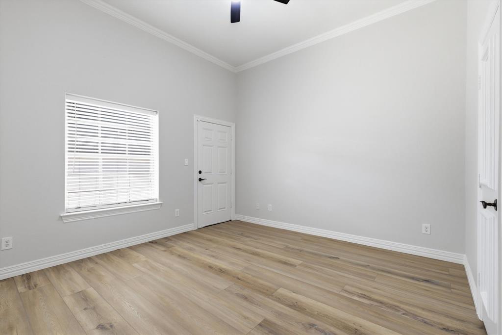 748 Rockingham Drive Irving, TX 75063 - Photo 17 of 40 Gallery Image 17