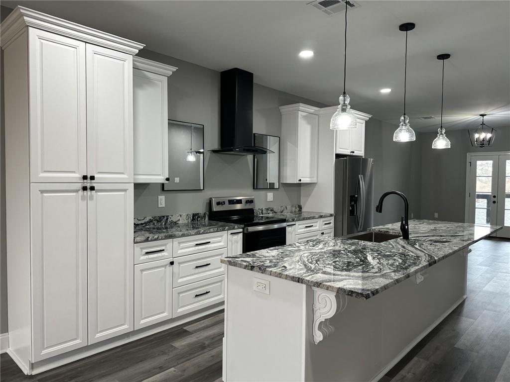 142 Lakeview Drive, Unit B Slidell, LA 70458 - Photo 3 of 18