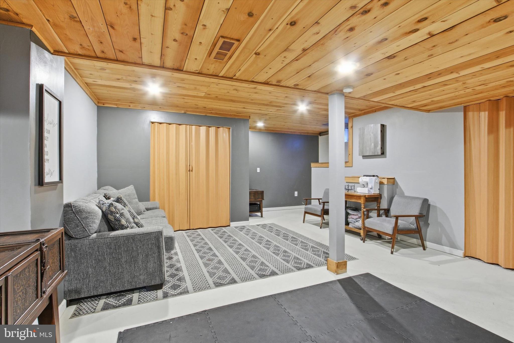 794 Barrett Street Hanover, PA 17331 - Photo 16 of 22 a living room with furniture and a couch