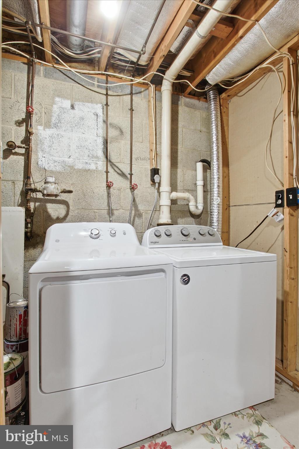 794 Barrett Street Hanover, PA 17331 - Photo 17 of 22 a utility room with dryer and washer