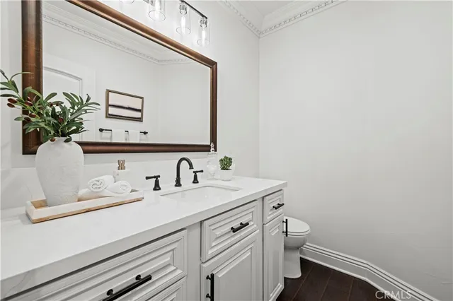 $3,695,000 | 5012 Gerald Avenue, Encino, CA 91436