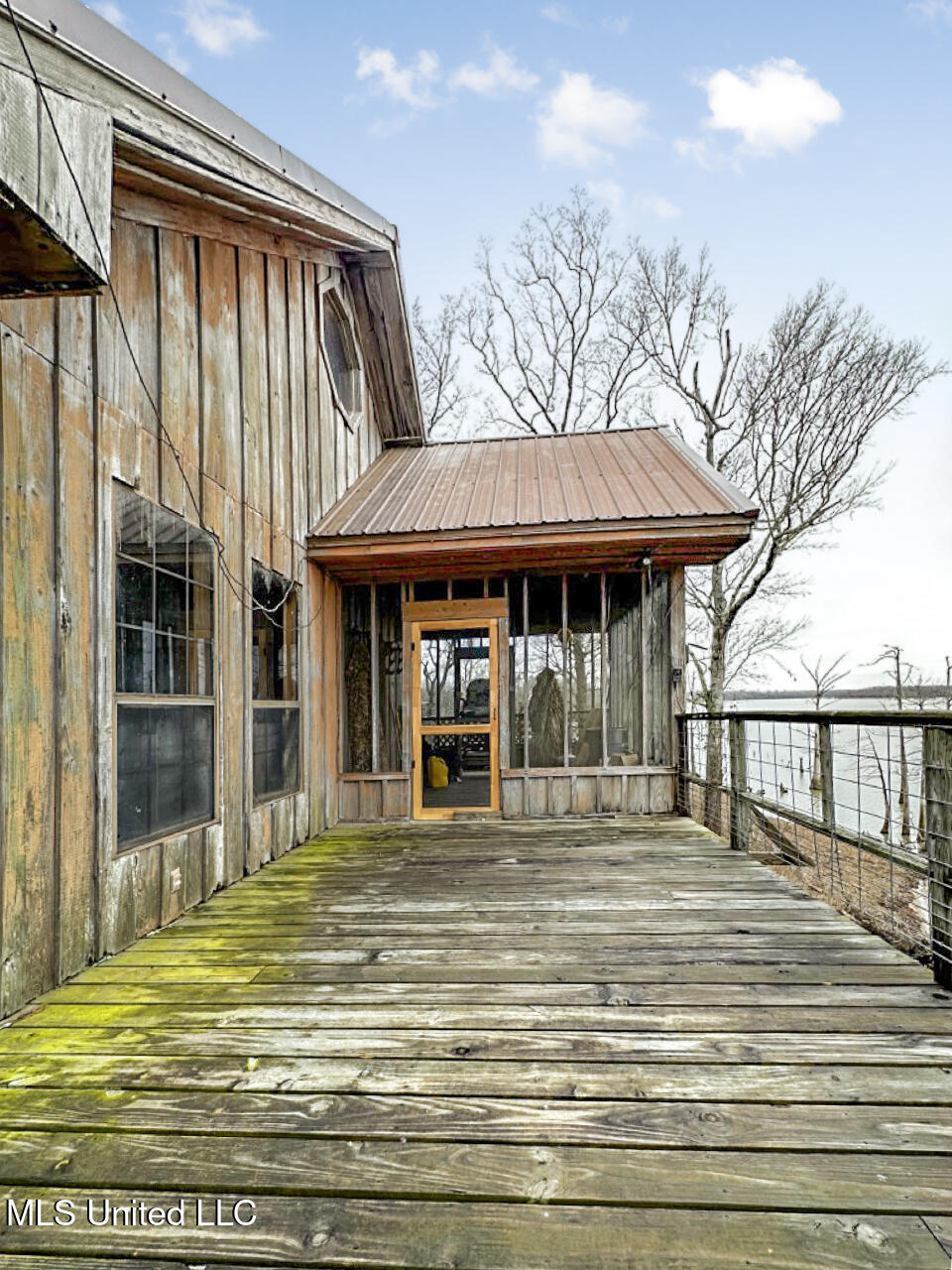 2067 Pecan Grove Road Woodville, MS 39669 - Photo 12 of 40 IMG_8367 Large