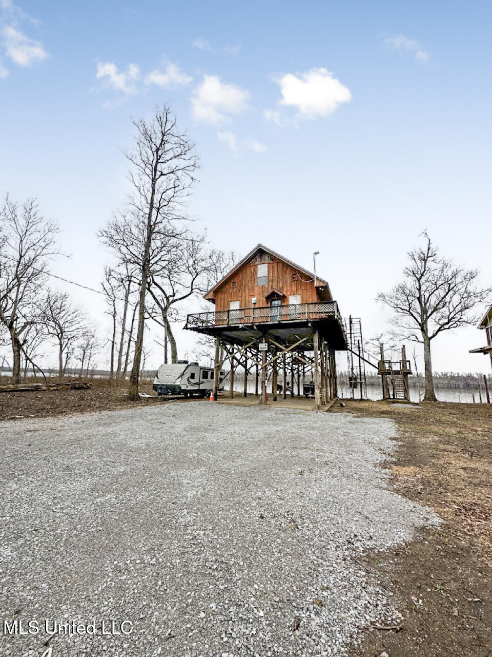 2067 Pecan Grove Road Woodville, MS 39669 - Photo 5 of 40 IMG_8489 Large