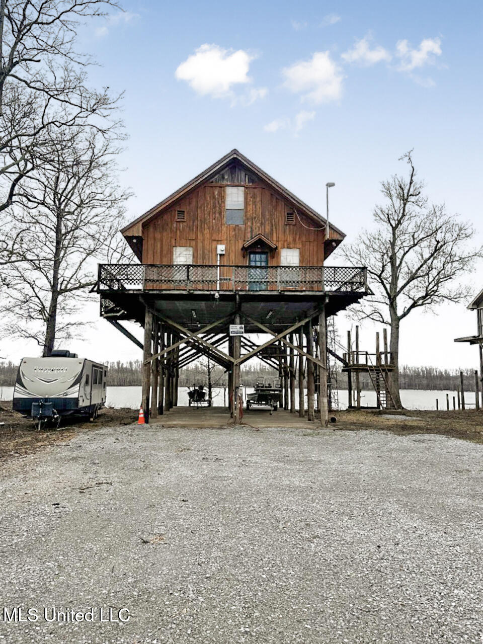 2067 Pecan Grove Road Woodville, MS 39669 - Photo 9 of 40 IMG_8359 Large