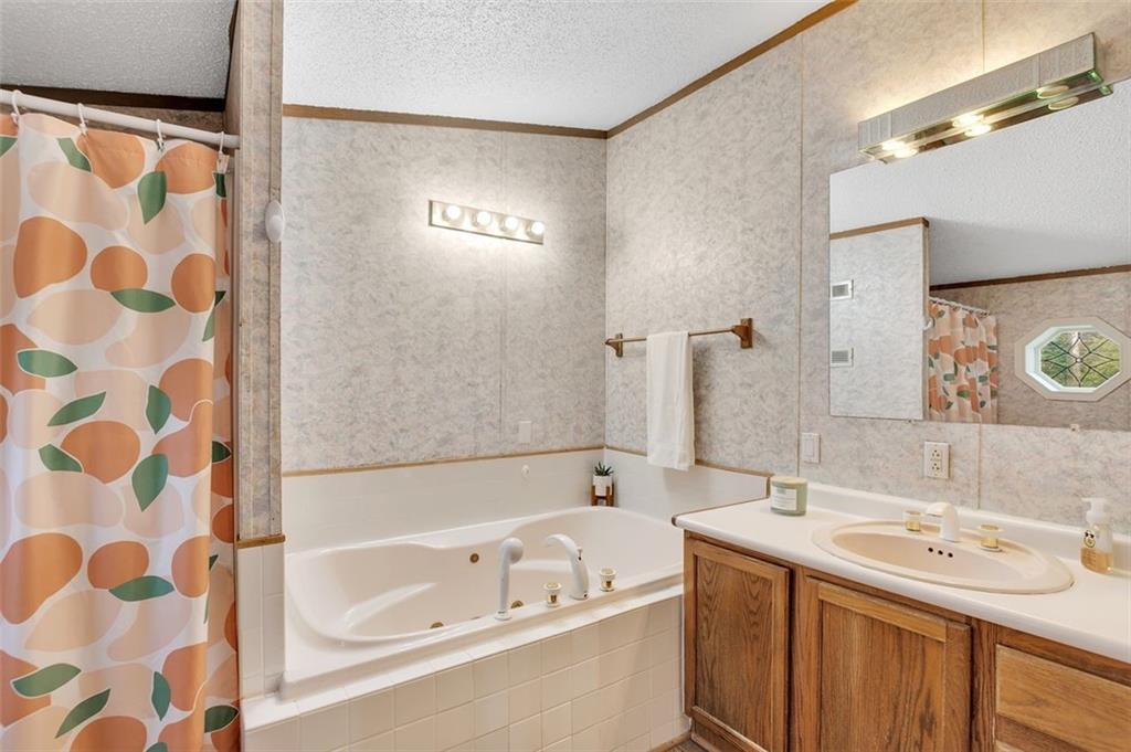 307 Berkshires Lane Apollo, PA 15613 - Photo 15 of 25 Gallery Image 15