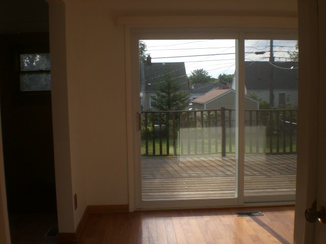 22414 Virginia Eastpointe, MI 48021 - Photo 5 of 9 31065766-4.JPG