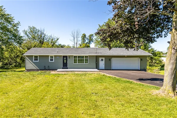 $225,000 | 9678 West Ridge Road, Clarkson, NY 14420