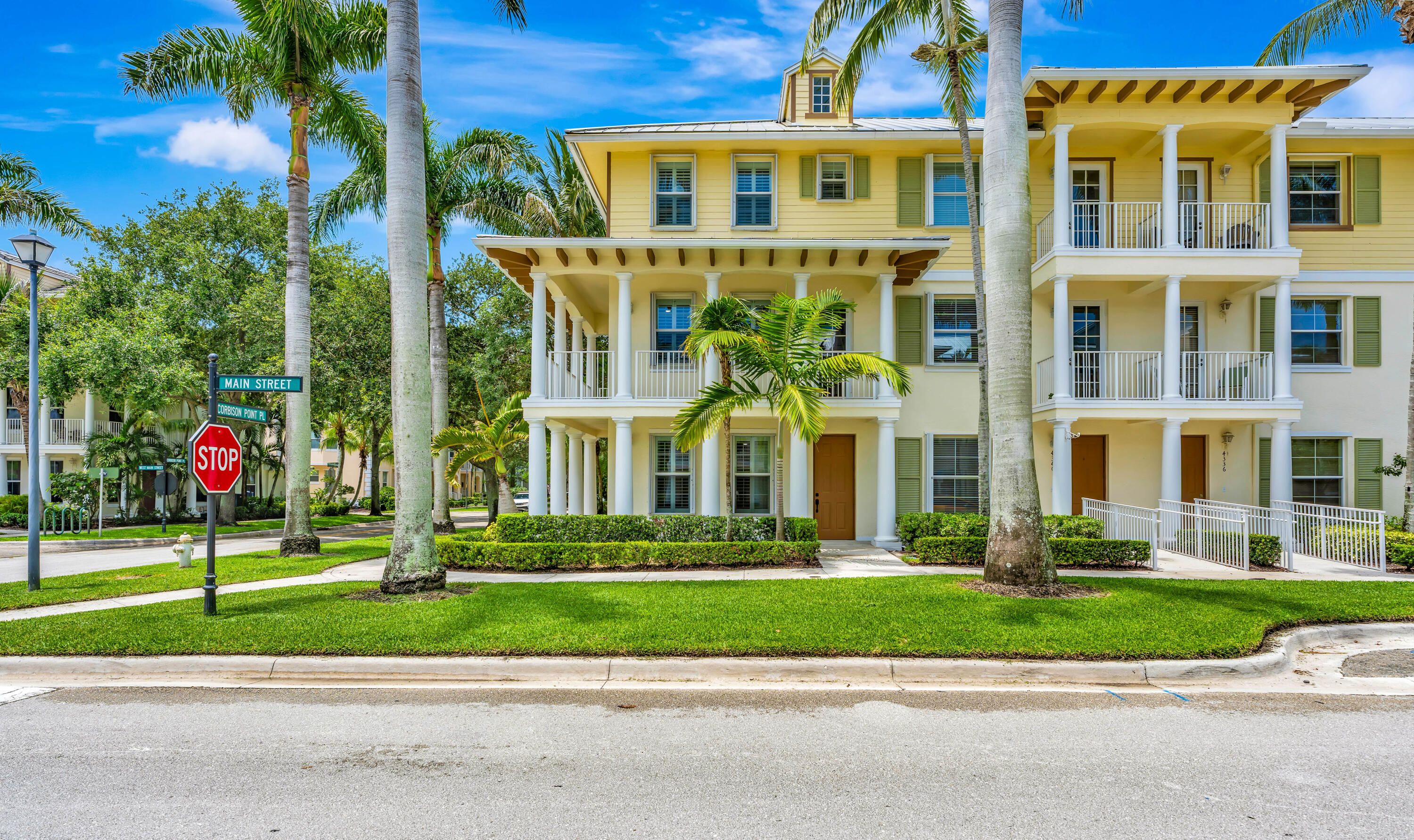 4344 Main Street Jupiter, FL 33458 - Photo 3 of 52 _MLP4118