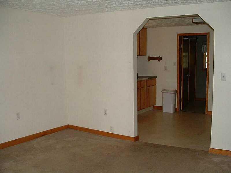 2049 Rutland Avenue Springfield, OH 45505 - Photo 2 of 20 Gallery Image 2