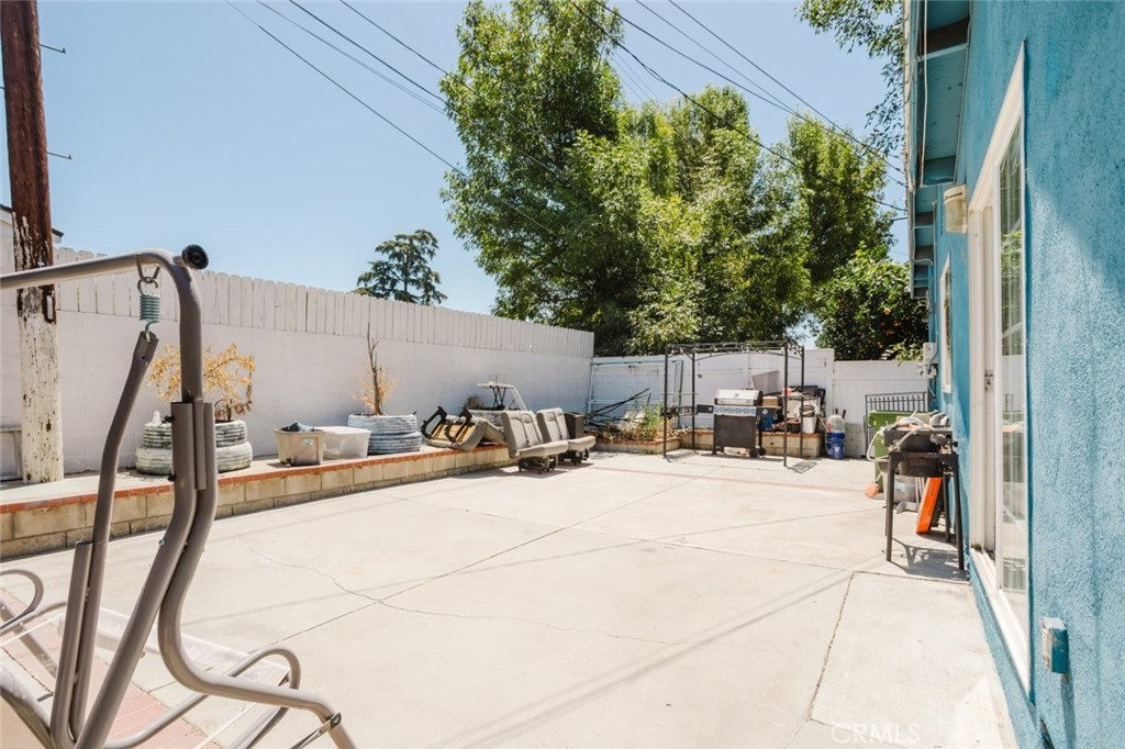 11338 Dronfield Avenue Pacoima, CA 91331 - Photo 45 of 46