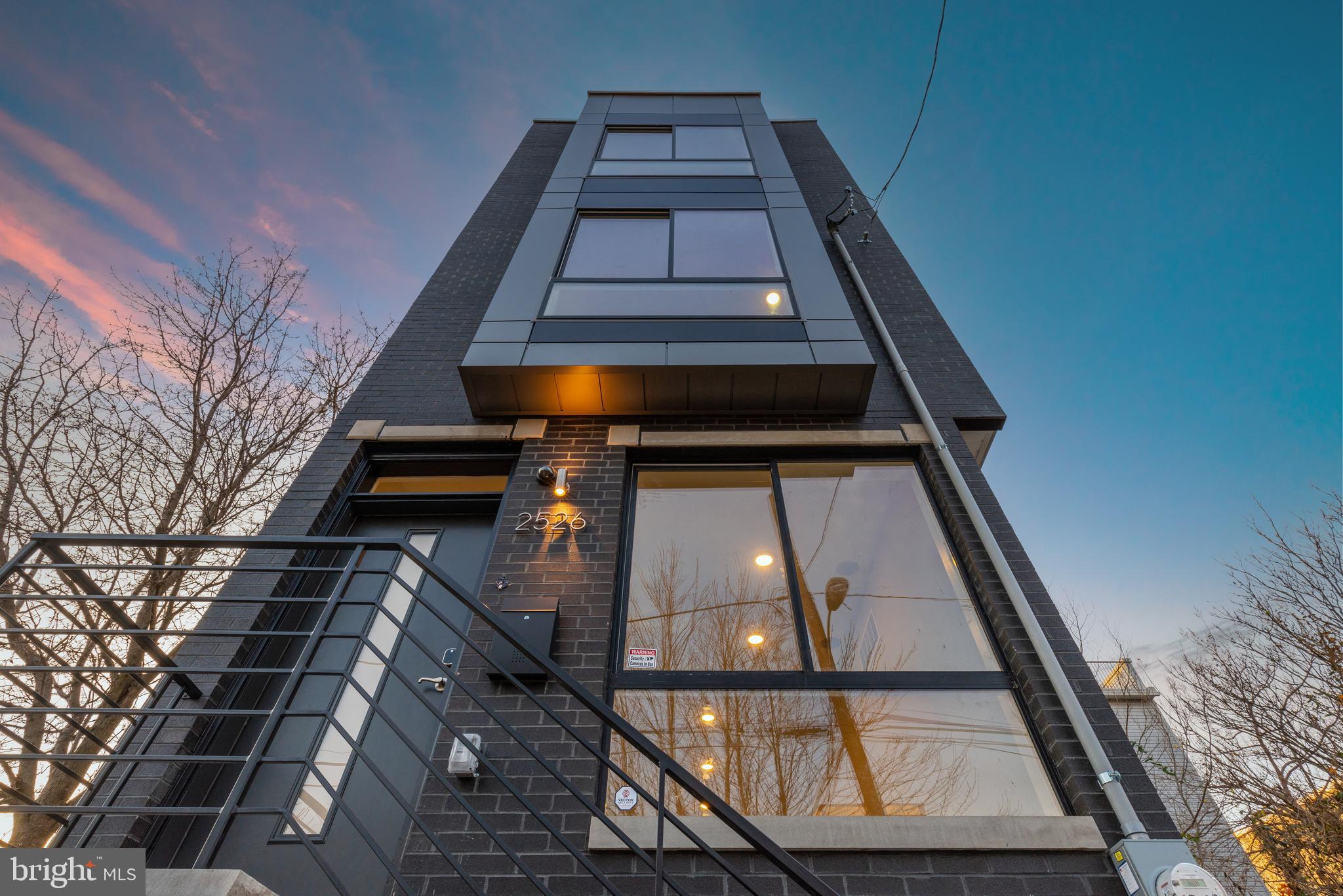 2526 Mutter Street Philadelphia, PA 19133 - Photo 10 of 36 Gallery Image 10