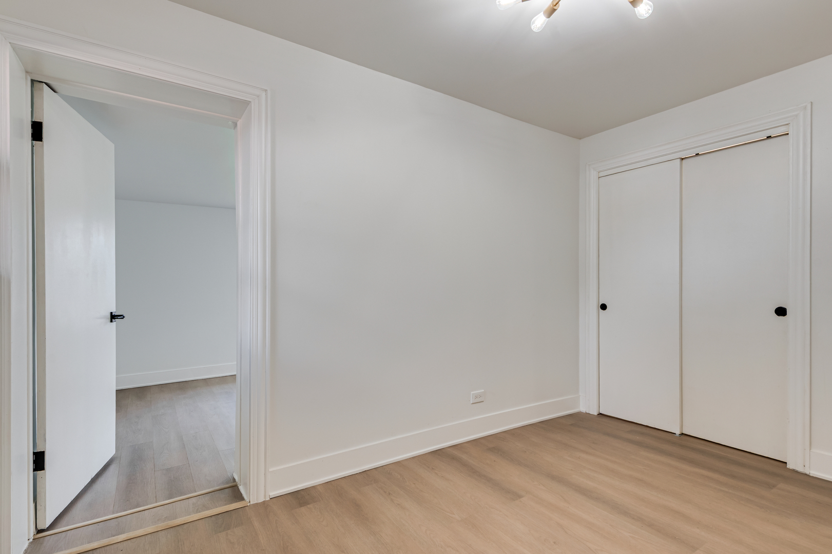 7715 South Kilpatrick Avenue Chicago, IL 60652 - Photo 18 of 24 Gallery Image 18