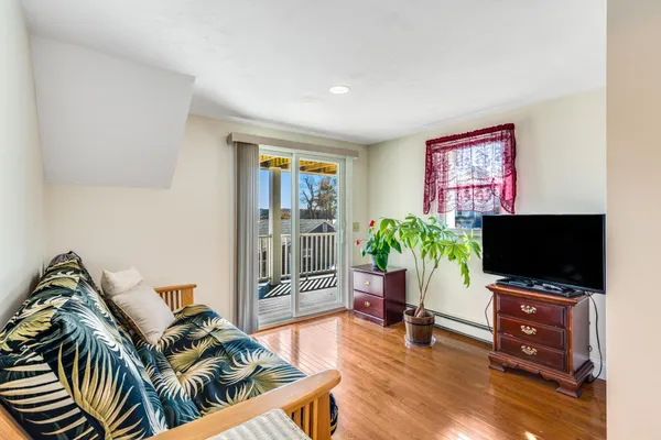 $875,000 | 704 State Highway, Eastham, MA 02642