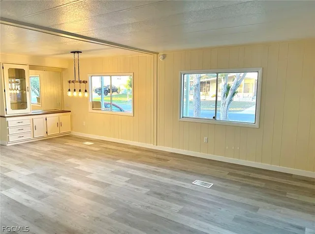 $159,900 | 9330 Salisbury Drive, Brooksville, FL 34613