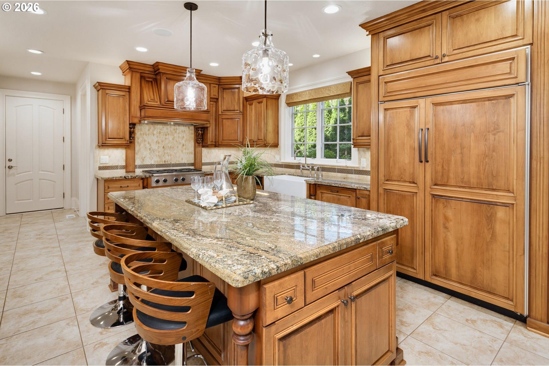 13264 Goodall Road Lake Oswego, OR 97034 - Photo 15 of 46 Kitchen/Nook