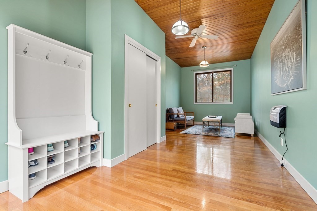 19 High Oaks Path Groton, MA 01450 - Photo 13 of 41