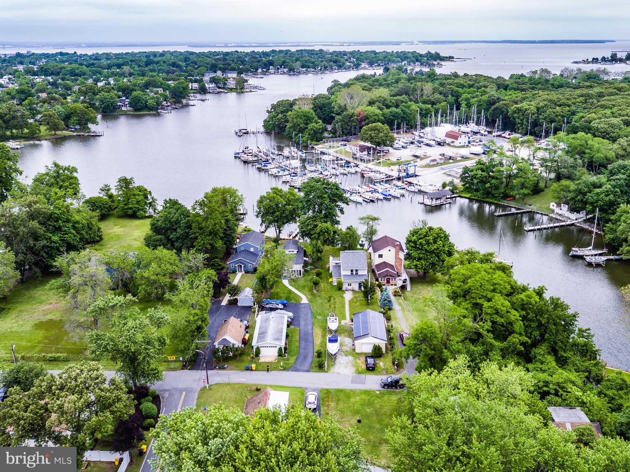 1320 River Road Pasadena, MD 21122 - Photo 4 of 55