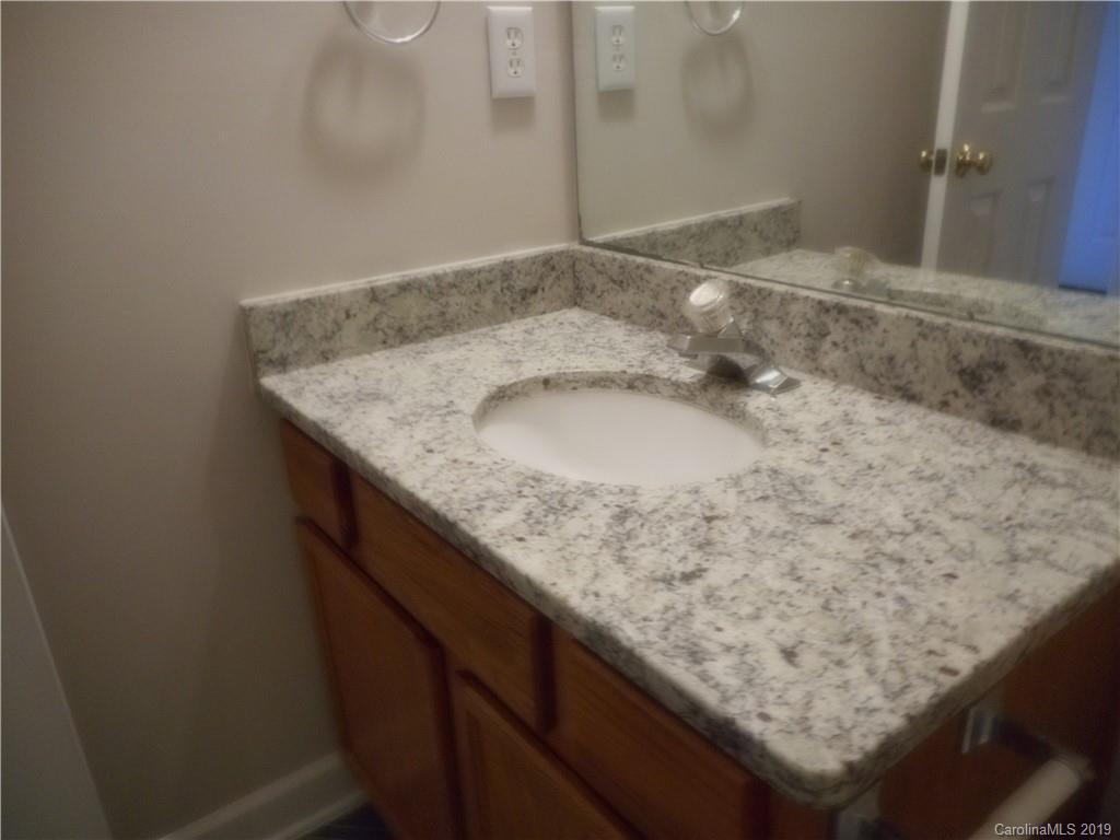 2322 Pesca Lane Charlotte, NC 28213 - Photo 13 of 19