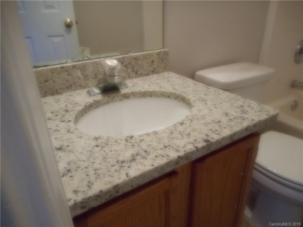 2322 Pesca Lane Charlotte, NC 28213 - Photo 14 of 19