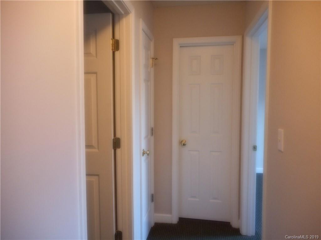 2322 Pesca Lane Charlotte, NC 28213 - Photo 10 of 19