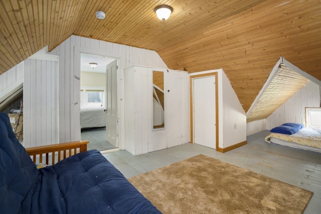 27 Hillcrest Road Reading, MA 01867 - Photo 32 of 39 Gallery Image 32