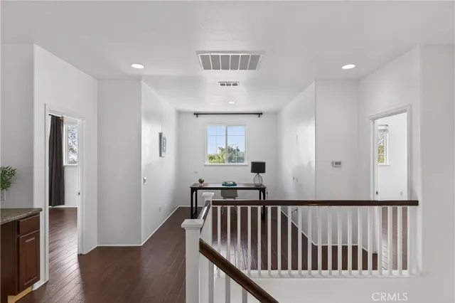 $1,250,000 | 29062 Garnet Canyon Drive, Saugus, CA 91390