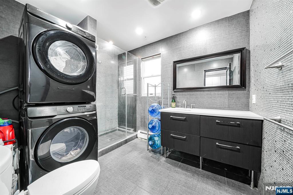 75 Cedar Street Garfield, NJ 07026 - Photo 11 of 30