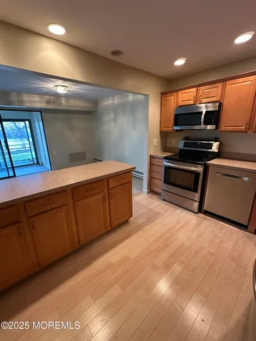 $599,000 | 20 Danbury Court, Red Bank, NJ 07701