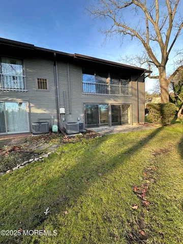 $599,000 | 20 Danbury Court, Red Bank, NJ 07701