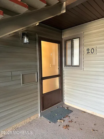 $599,000 | 20 Danbury Court, Red Bank, NJ 07701