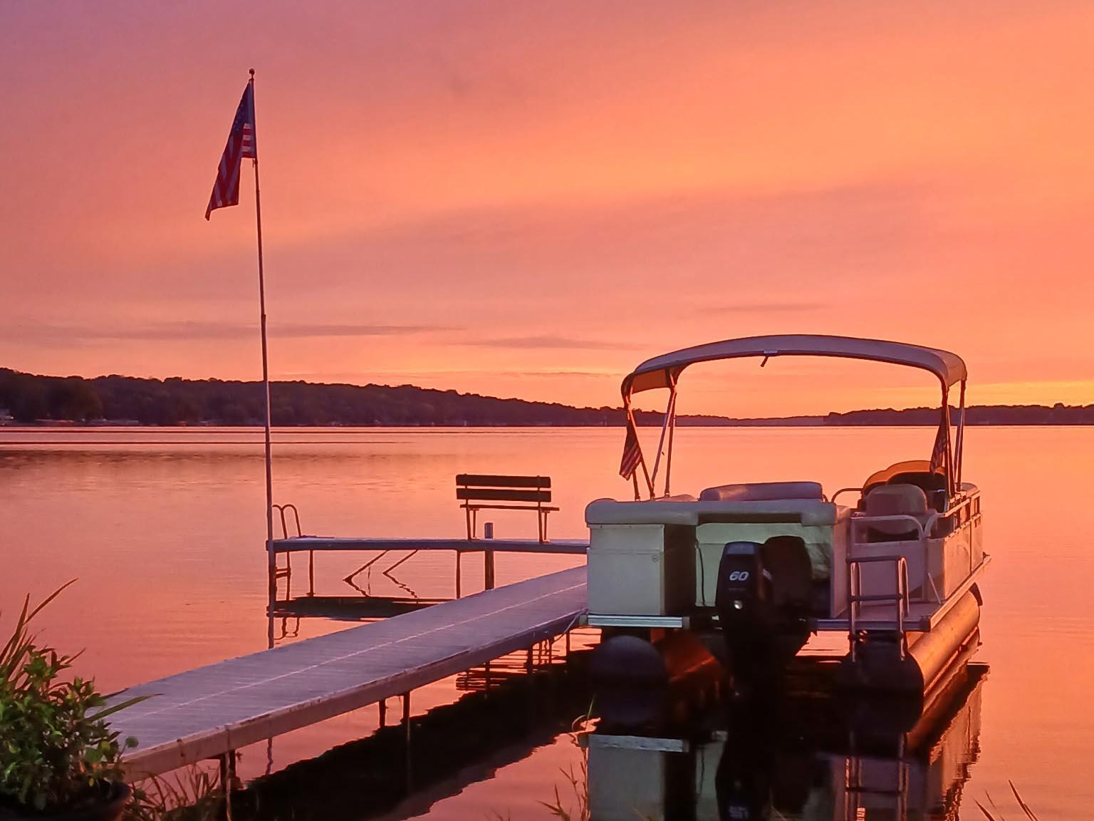 W304-n2426 Maple Avenue Delafield, WI 53072 - Photo 11 of 36 Maple Ave - Pewaukee Lake