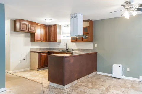 $1,799,000 | W304-n2426 Maple Avenue, Delafield, WI 53072