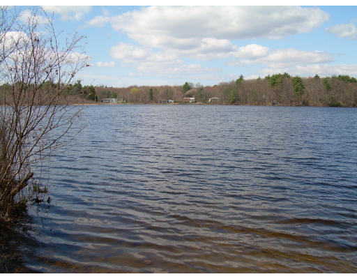 134 Ridge Road, Unit 134 Northborough, MA 01532 - Photo 3 of 11 Gallery Image 3