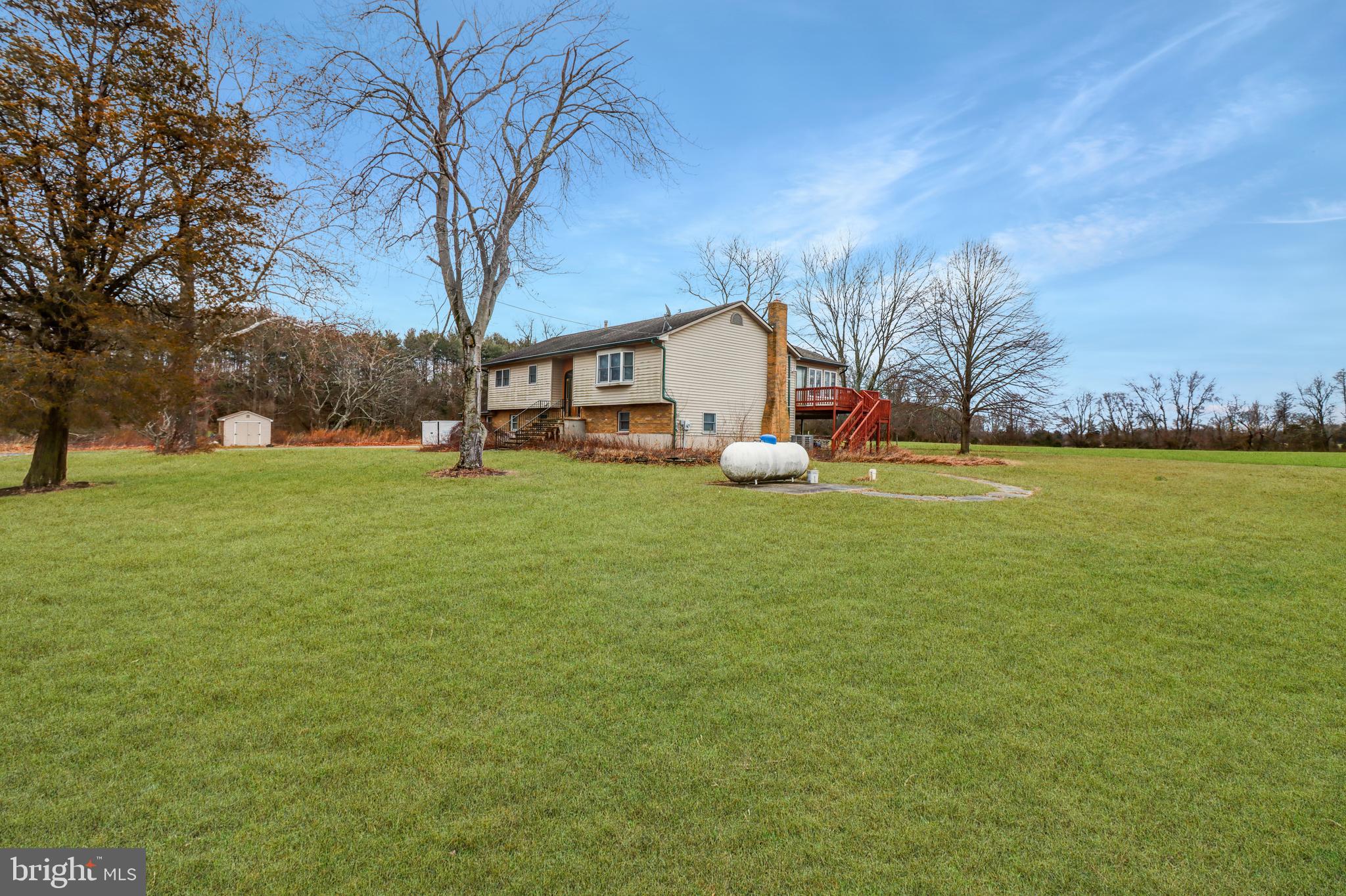 170-174 West Millstream Road Cream Ridge, NJ 08514 - Photo 7 of 109 Main House