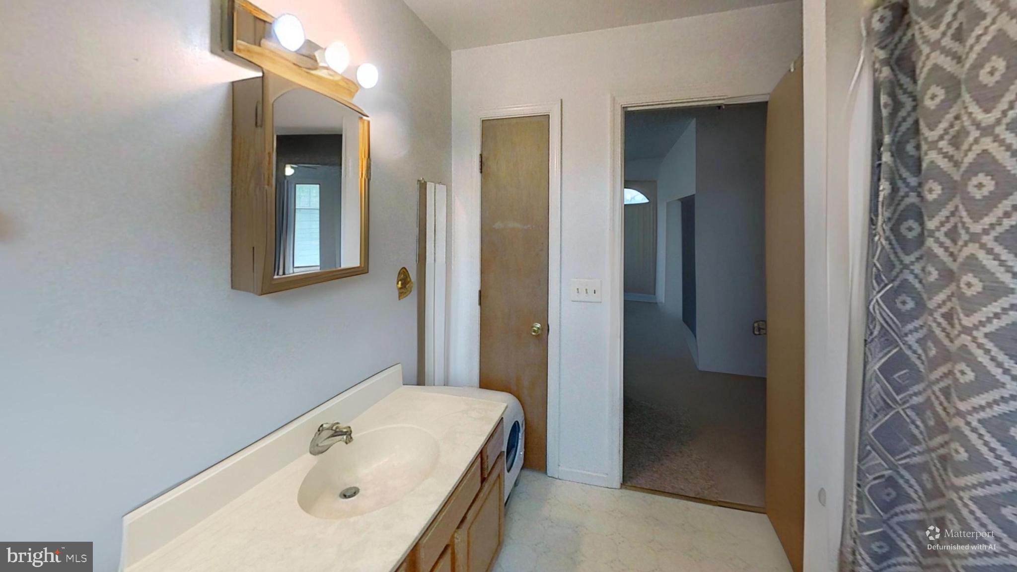 170-174 West Millstream Road Cream Ridge, NJ 08514 - Photo 94 of 109 a bathroom with a tub sink and shower