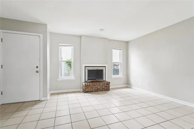 $1,200 | 142 St Croix Drive, Mandeville, LA 70448