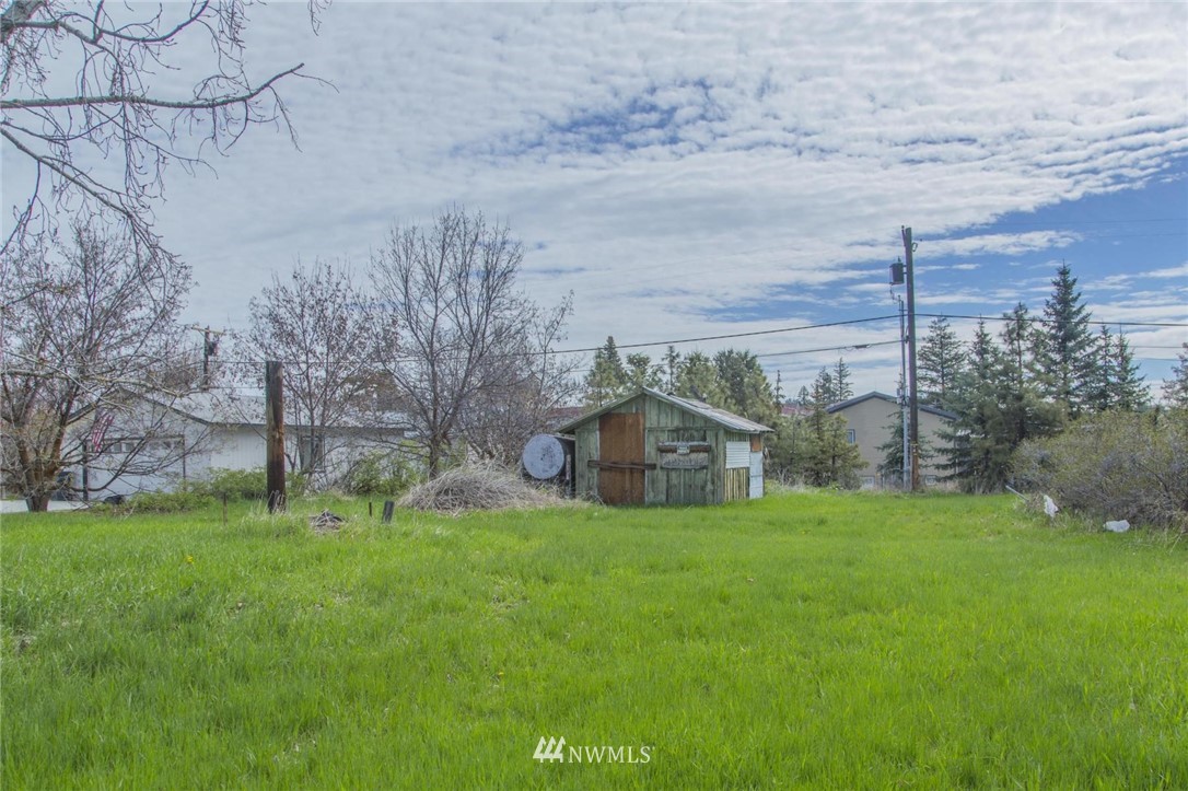113 Harrison Road Waterville, WA 98858 - Photo 3 of 6 Gallery Image 3