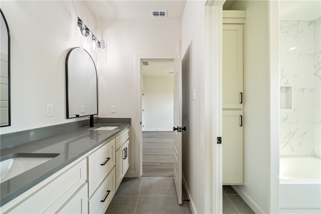 1518 Fenner Ranch Drive Corpus Christi, TX 78415 - Photo 14 of 40