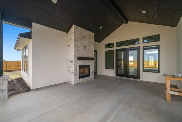 $871,500 | 1518 Fenner Ranch Drive, Corpus Christi, TX 78415