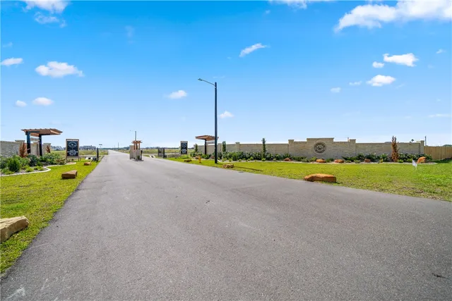 $871,500 | 1518 Fenner Ranch Drive, Corpus Christi, TX 78415