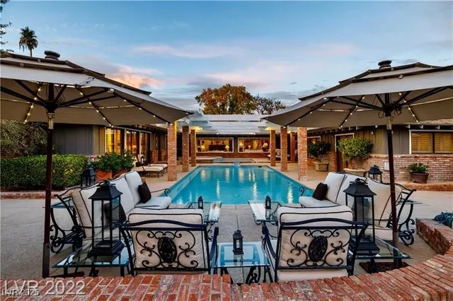 $100,000 | 2801 Pinto Lane, Las Vegas, NV 89107